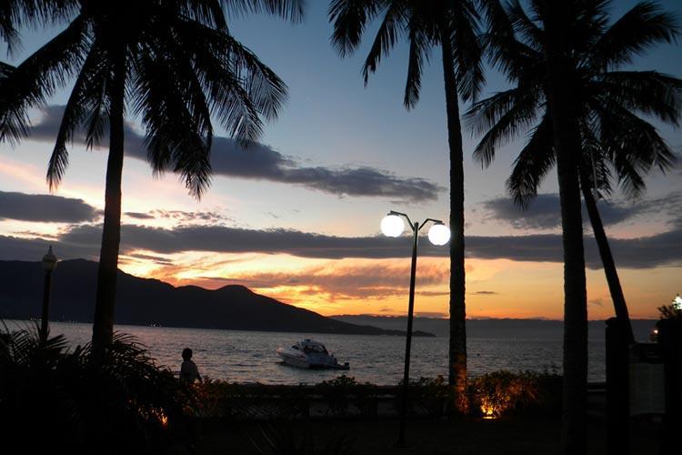 Hotel Ilha Deck 4*